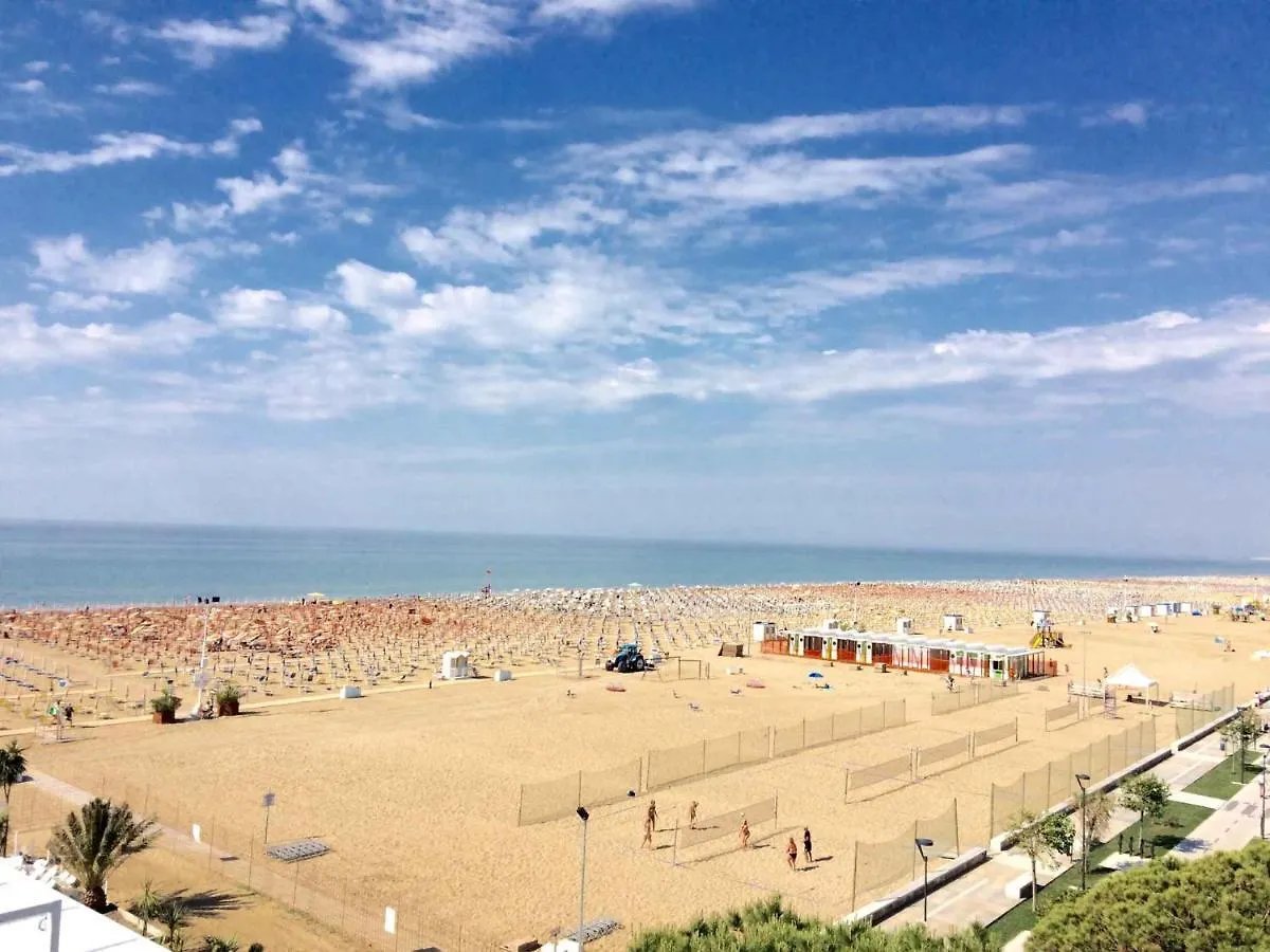 Apartment In Bibione 38315